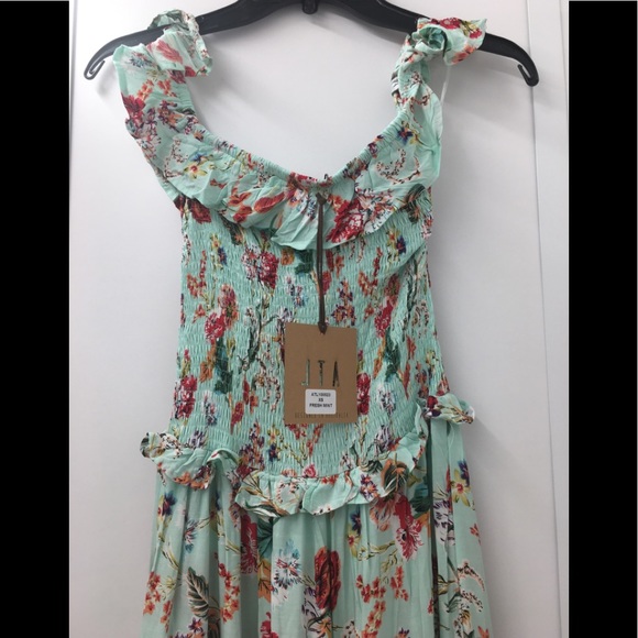 👗Abel the Label Mint Maxi Dress👗 - Picture 2 of 5